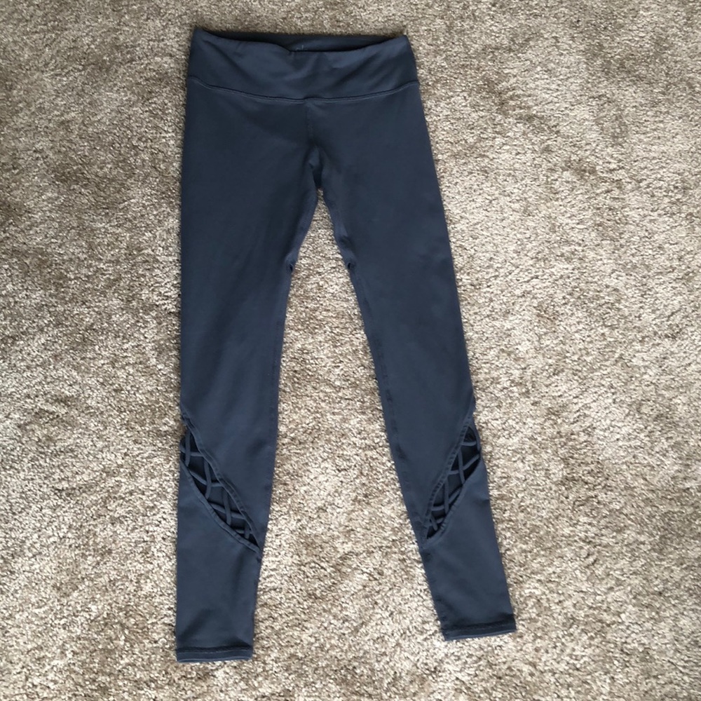 Alo Yoga Entwine legging